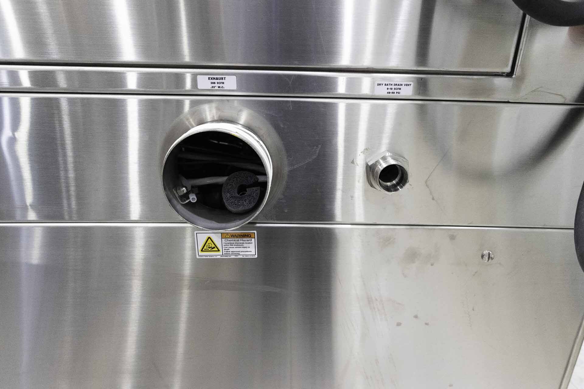 图为 已使用的 SEMITOOL Spray solvent tool 待售