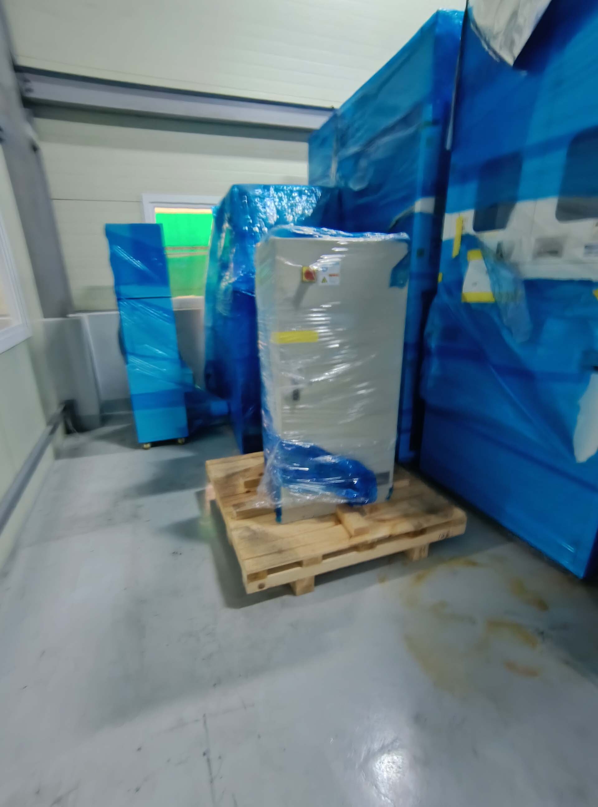 圖為 已使用的 SES BW3000F 待售