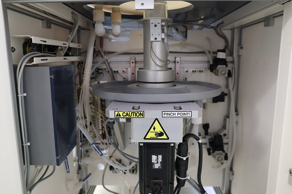 사진 사용됨 SEZ / LAM RESEARCH MCM 203 판매용