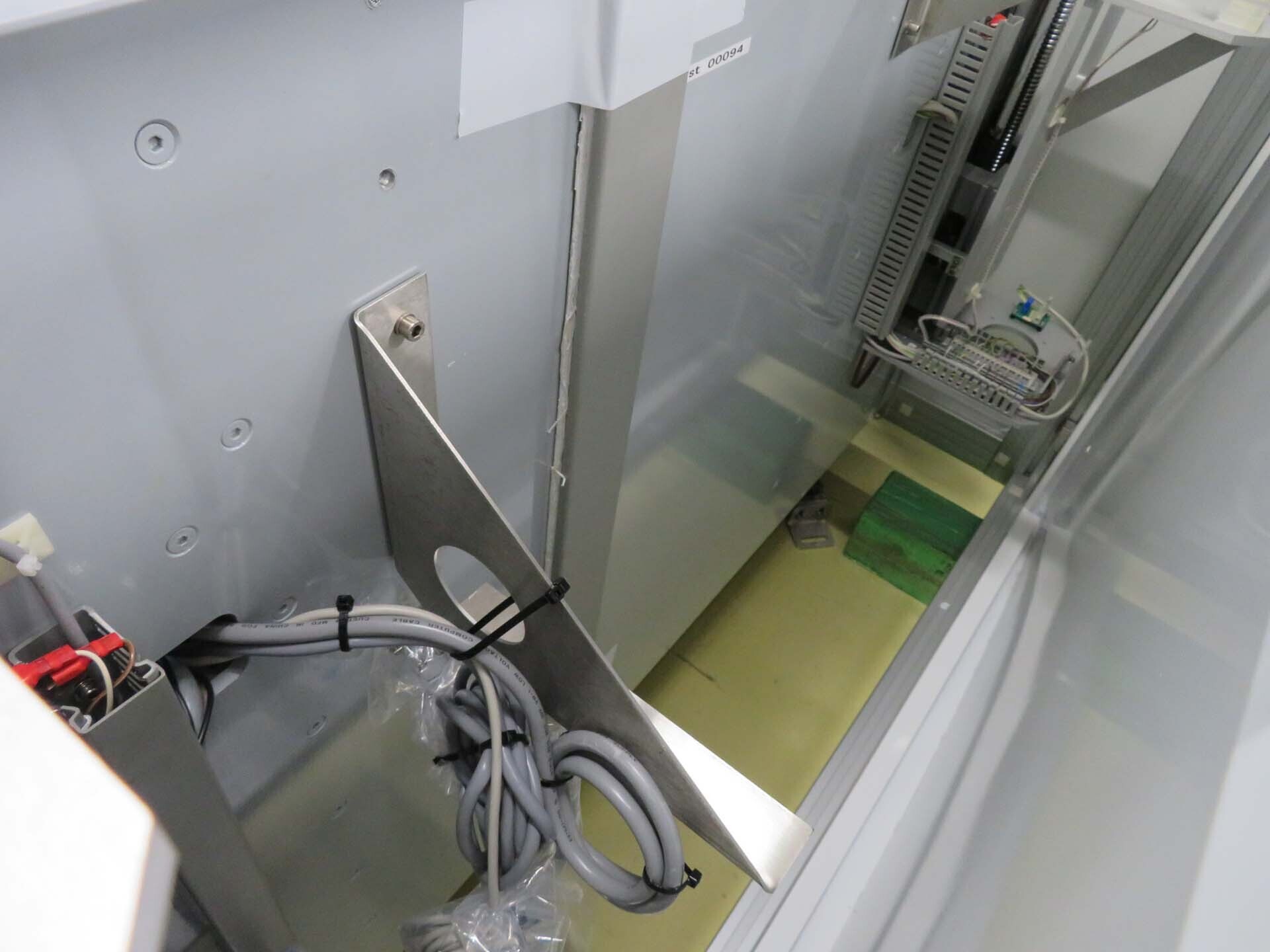 Photo Used SEZ / LAM RESEARCH SP 201 For Sale