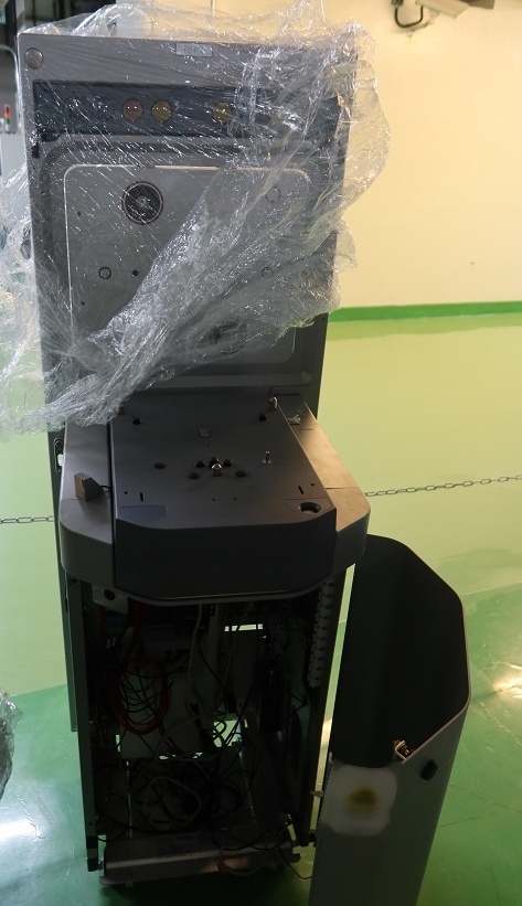 Photo Utilisé SEZ / LAM RESEARCH SP 323 À vendre
