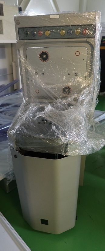 Photo Utilisé SEZ / LAM RESEARCH SP 323 À vendre