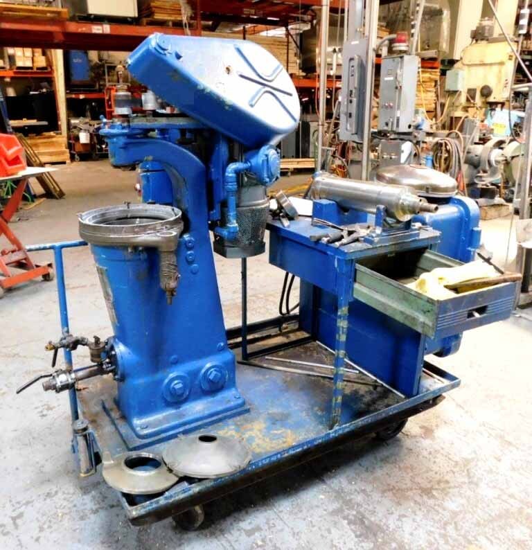Photo Utilisé SHARPLES AP-12VH À vendre