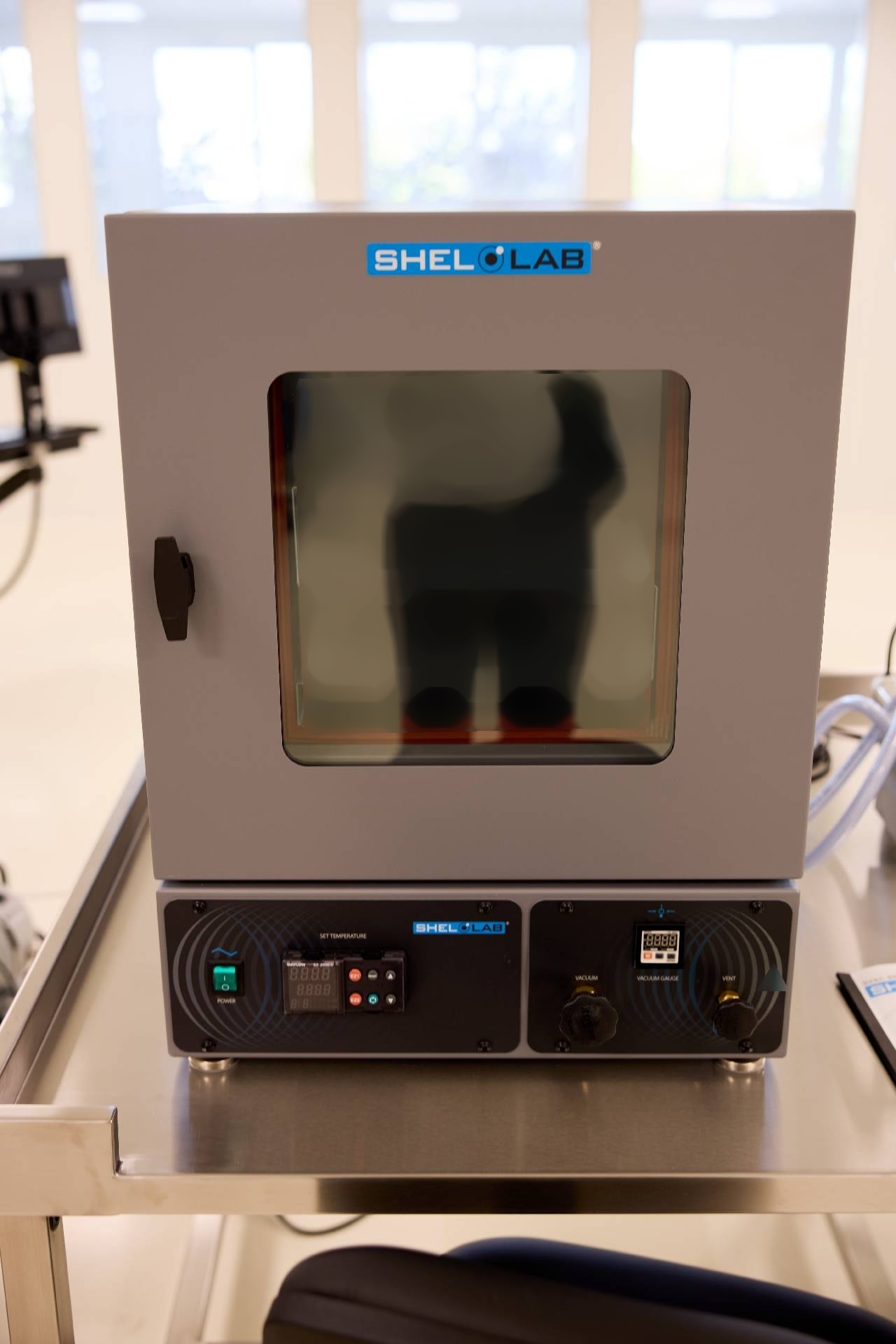圖為 已使用的 SHEL LAB Benchtop vacuum oven 待售