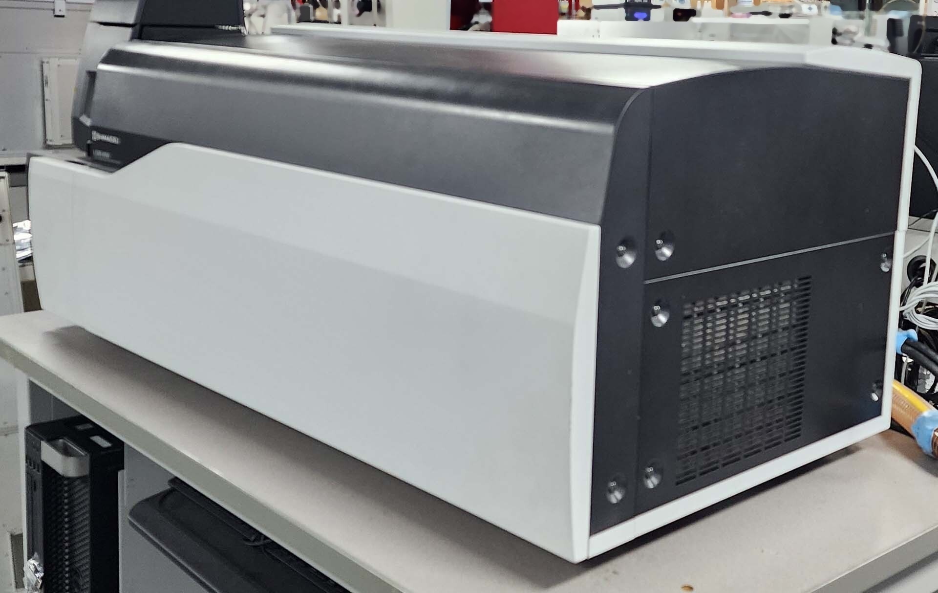 图为 已使用的 SHIMADZU 8050 待售
