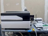 Photo Utilisé SHIMADZU 8060 À vendre