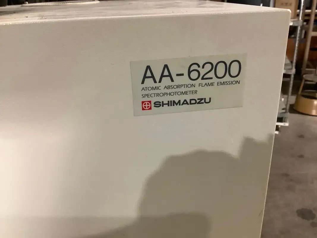 Foto Verwendet SHIMADZU AA-6200 Zum Verkauf