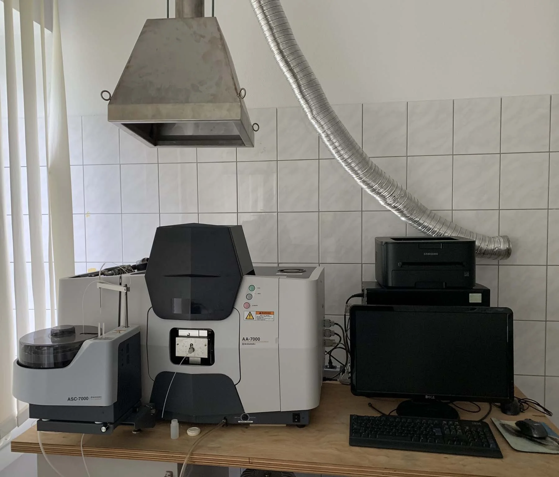 SHIMADZU AA-7000F Spectrometer used for sale price #293651518