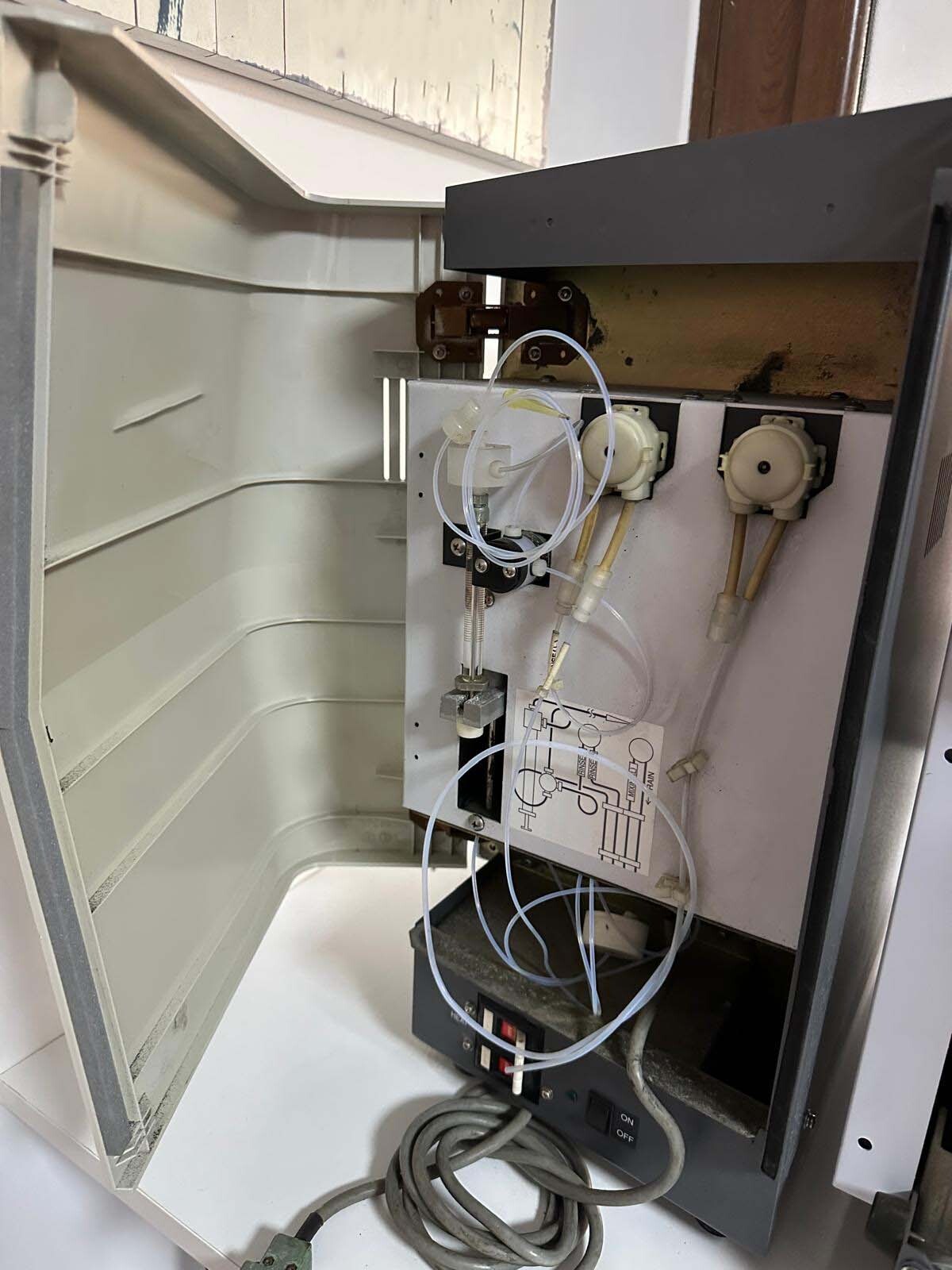 Foto Verwendet SHIMADZU AA-7000F Zum Verkauf