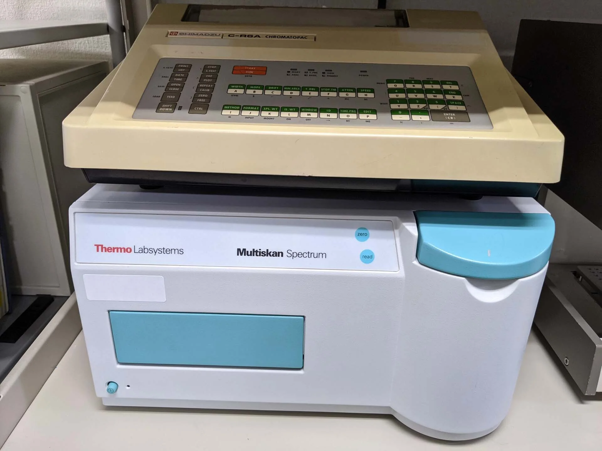 USCPA TAC 本科 2016 Editon 美品 SHIMADZU C-R6A Spectrophotometer used for sale price