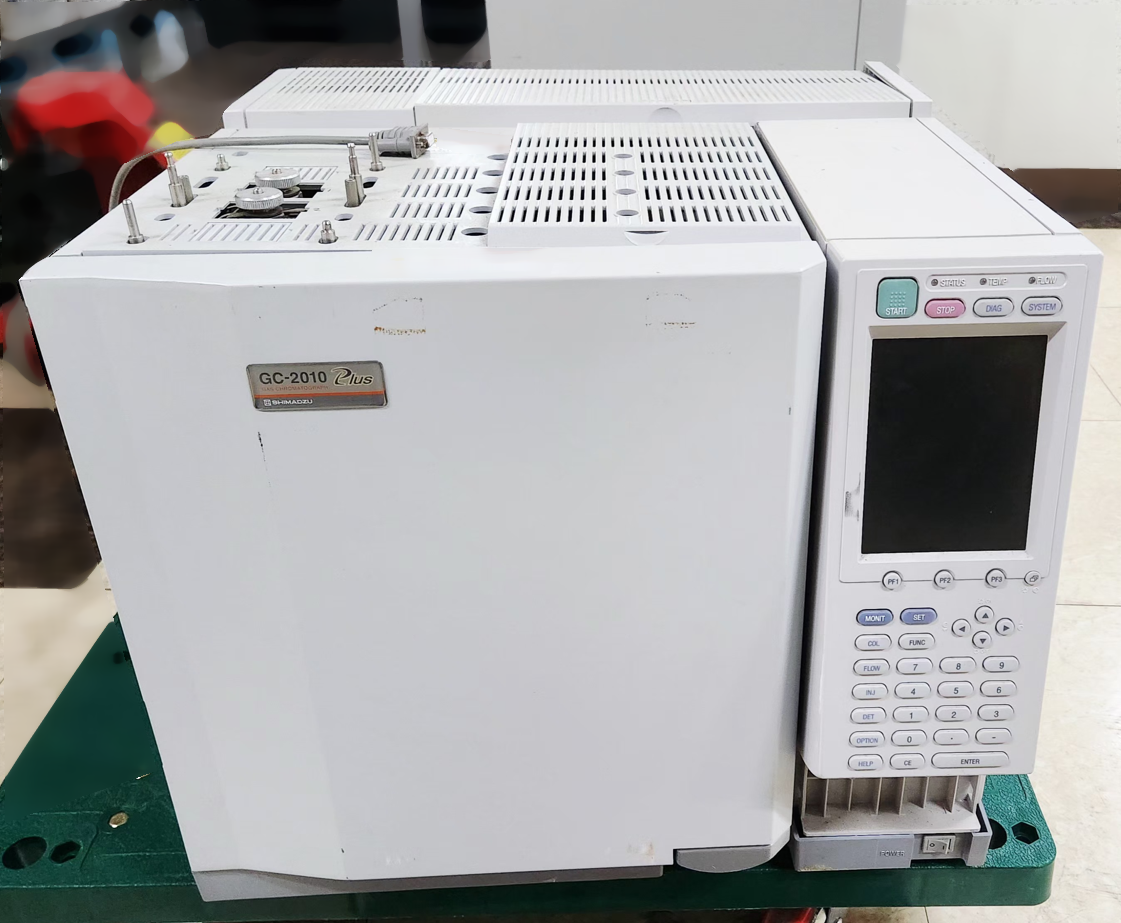 フォト（写真） 使用される SHIMADZU GC 2010 Plus 販売のために