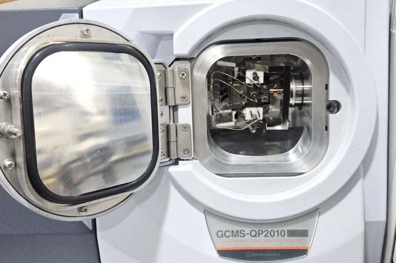 SHIMADZU GCMS-QP2010 Plus Spectrometer used for sale price
