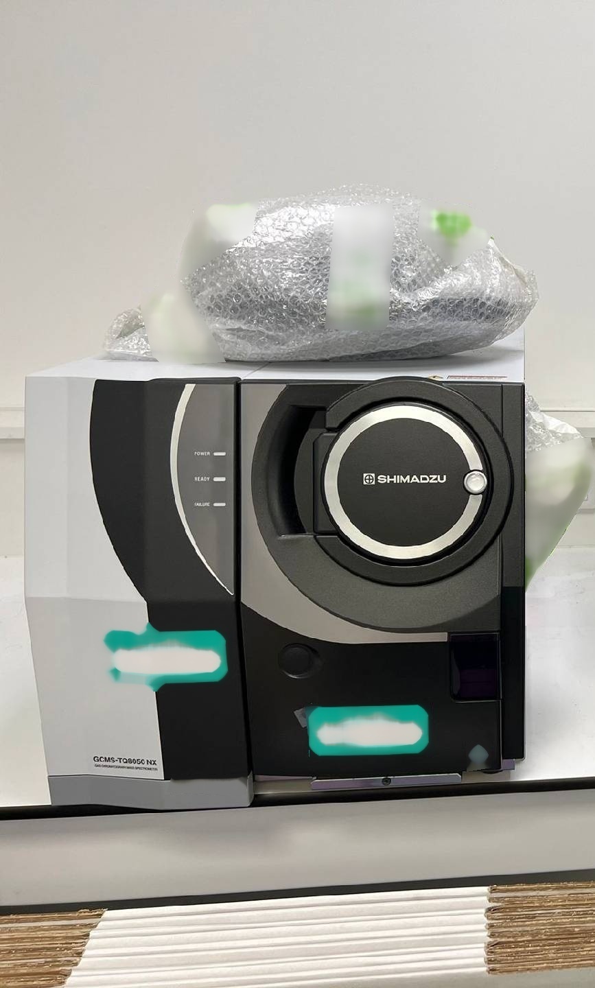 Foto Verwendet SHIMADZU GCMS-TQ8050 NX Zum Verkauf