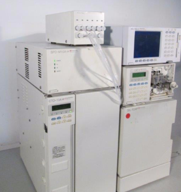 Photo Used SHIMADZU HPLC For Sale