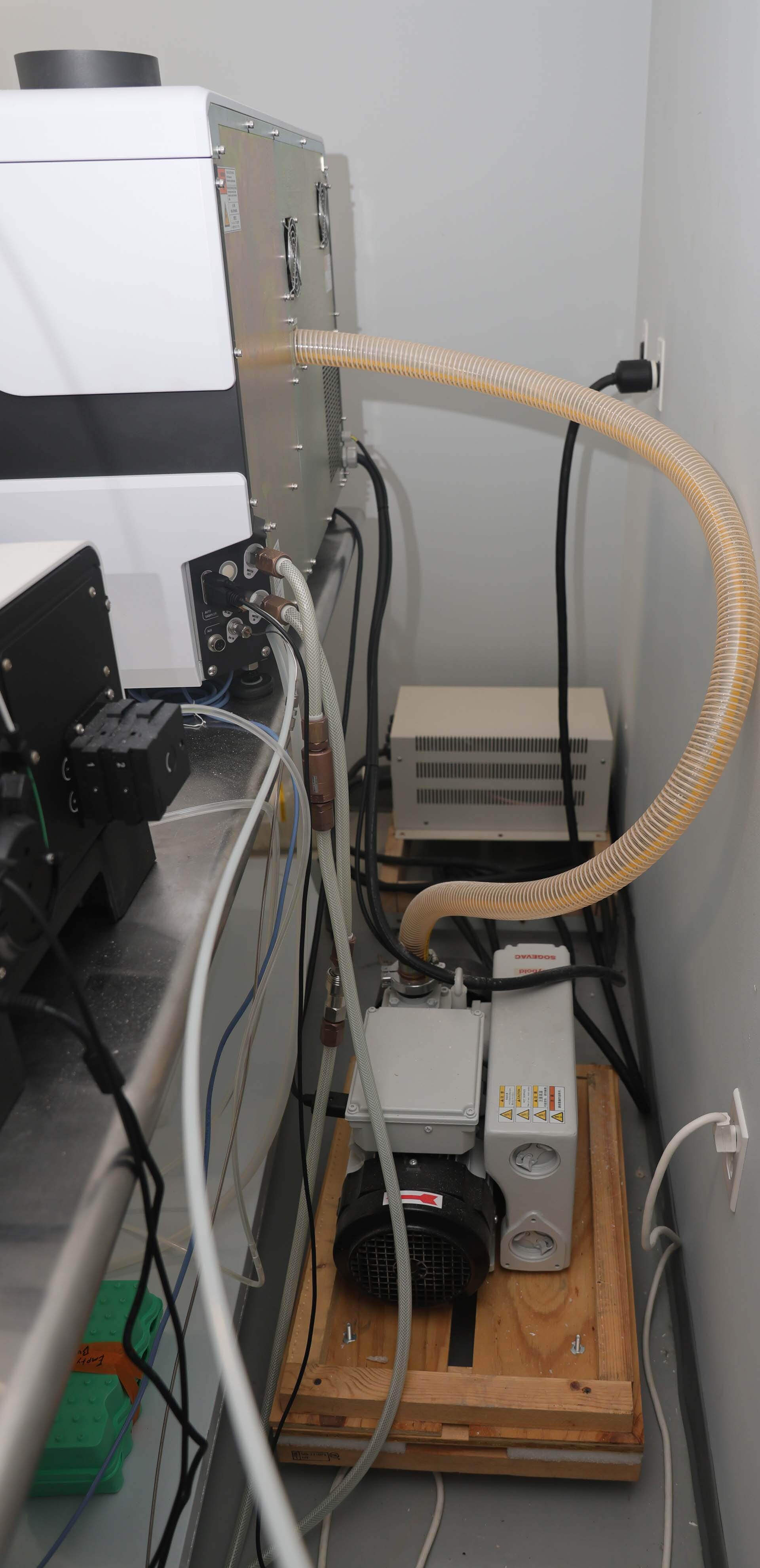 Photo Utilisé SHIMADZU ICPMS-2030LF À vendre