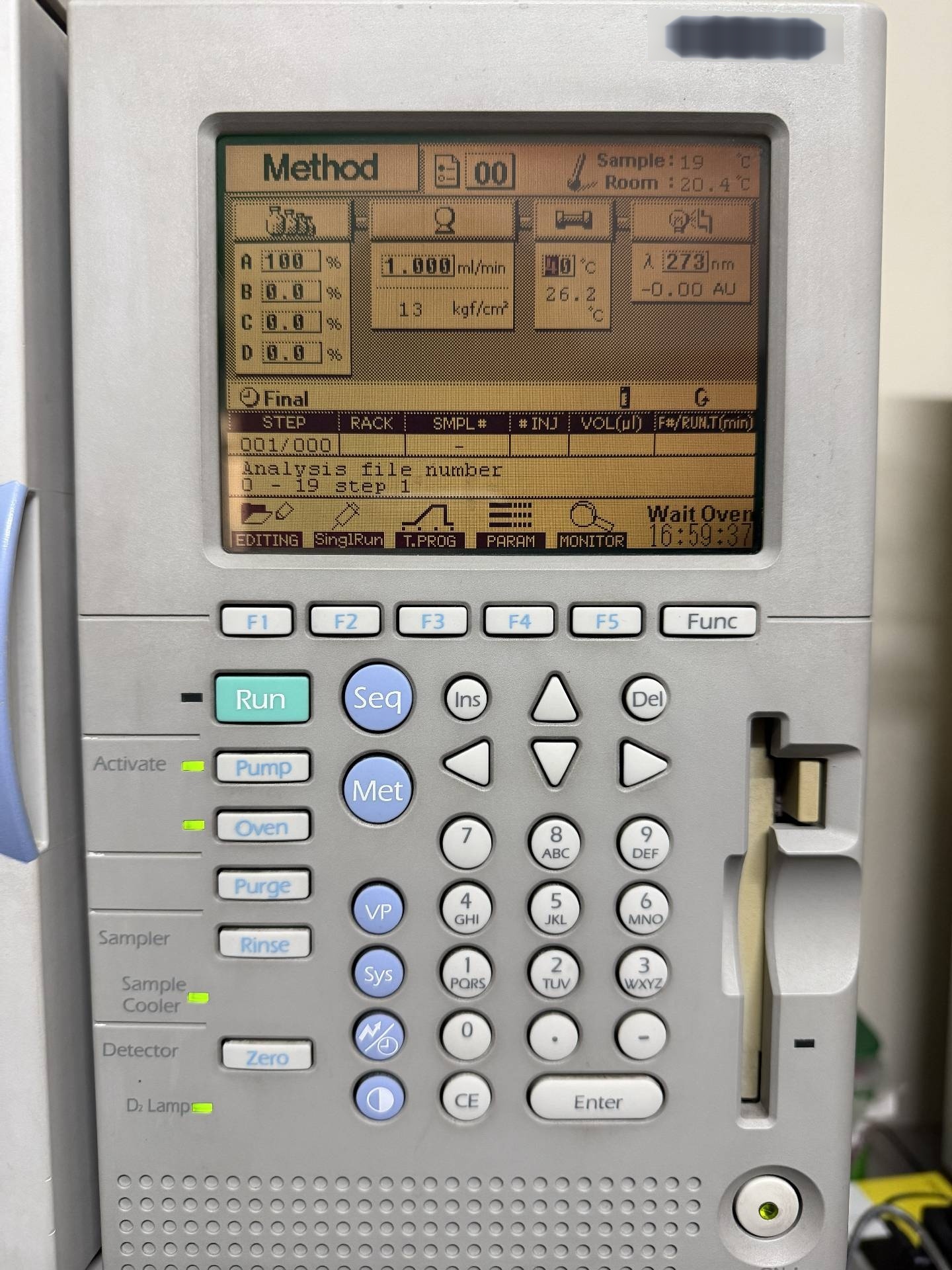 フォト（写真） 使用される SHIMADZU LC-2010C HT 販売のために
