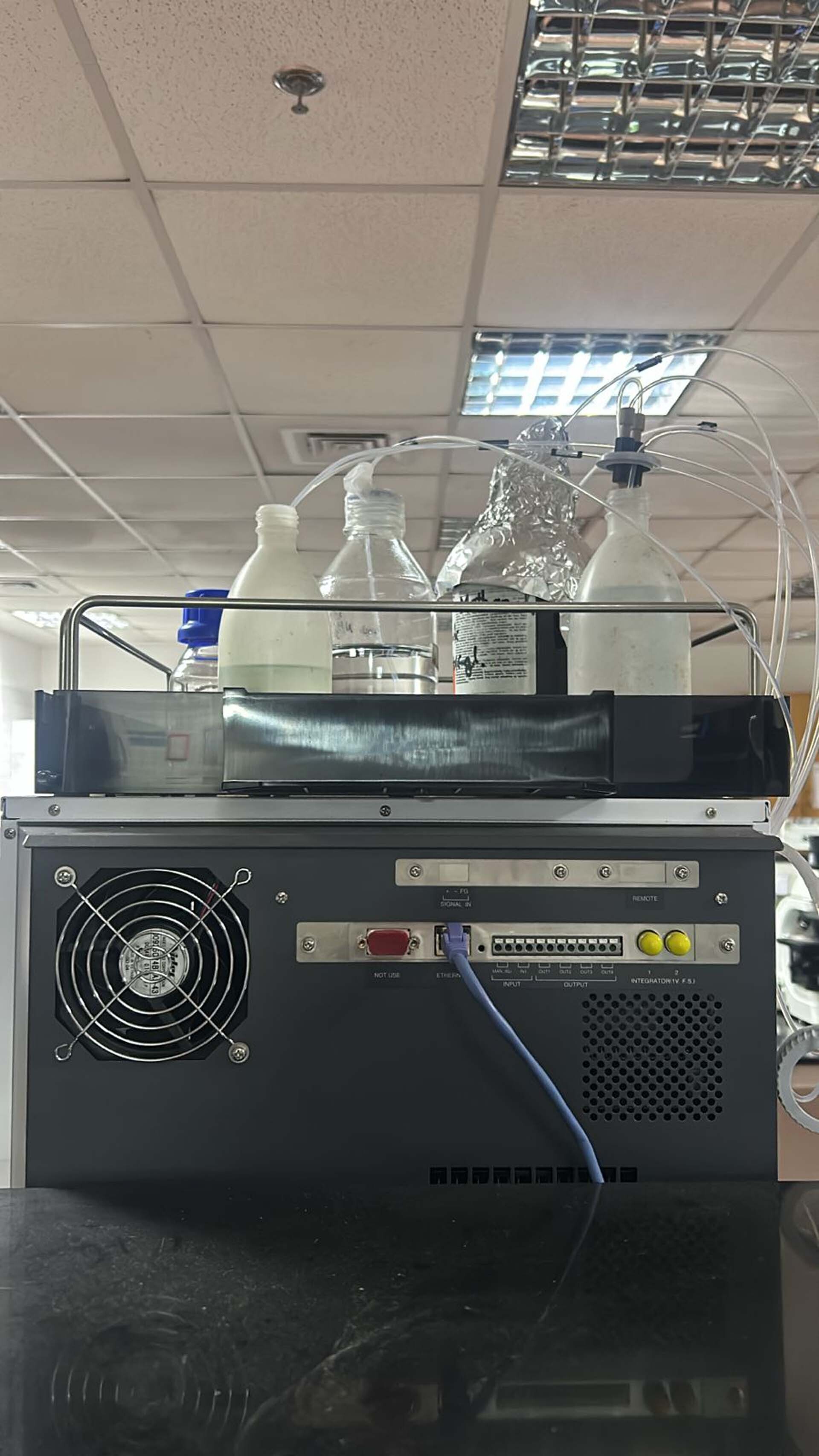 Foto Verwendet SHIMADZU LC-2030C 3D Plus Zum Verkauf