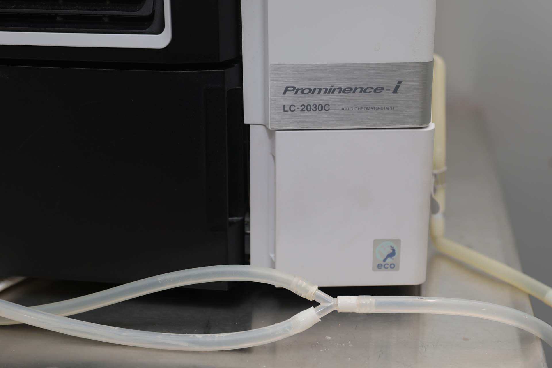 フォト（写真） 使用される SHIMADZU LC-2030C 販売のために