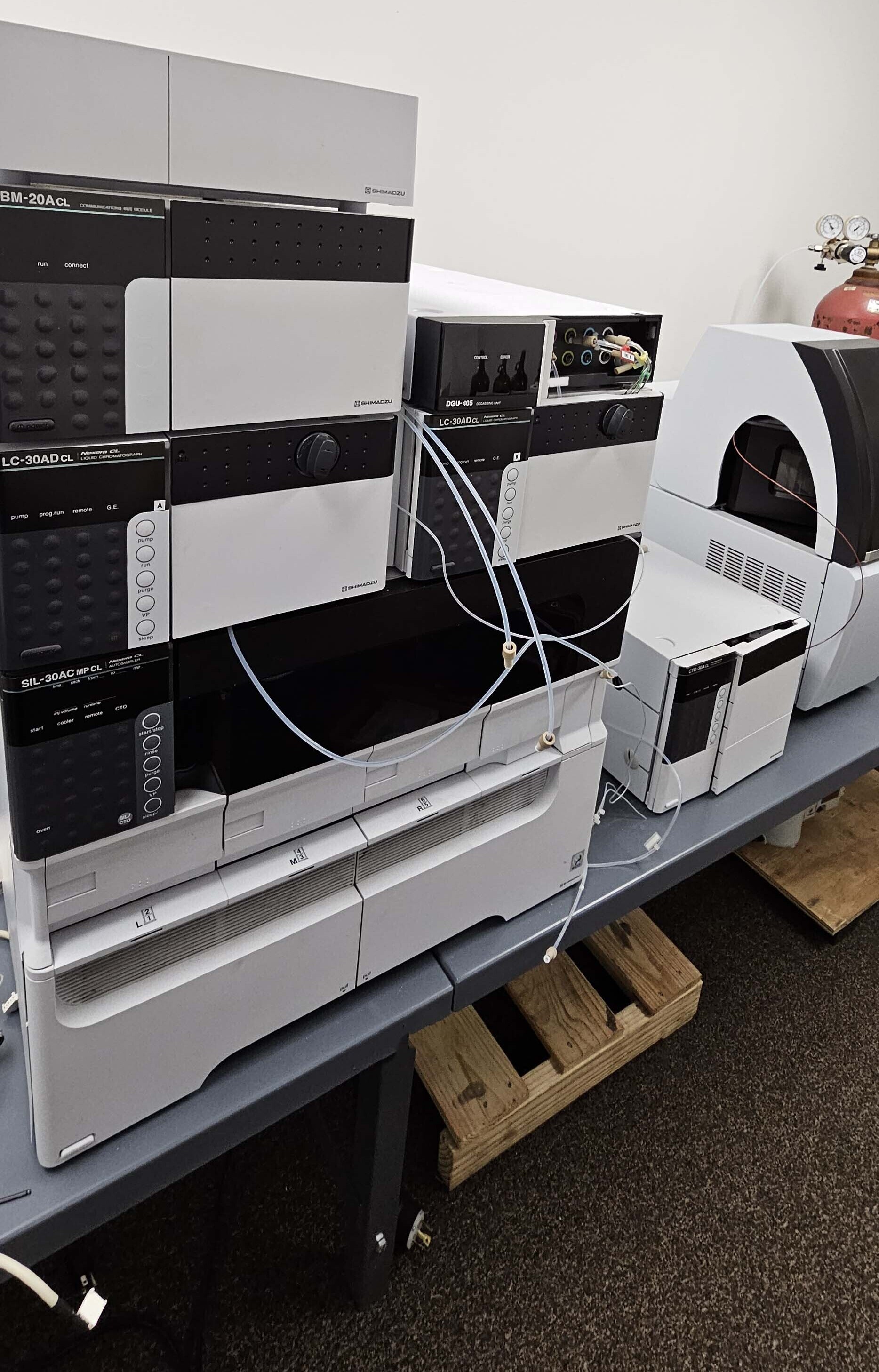 圖為 已使用的 SHIMADZU LC-30 待售