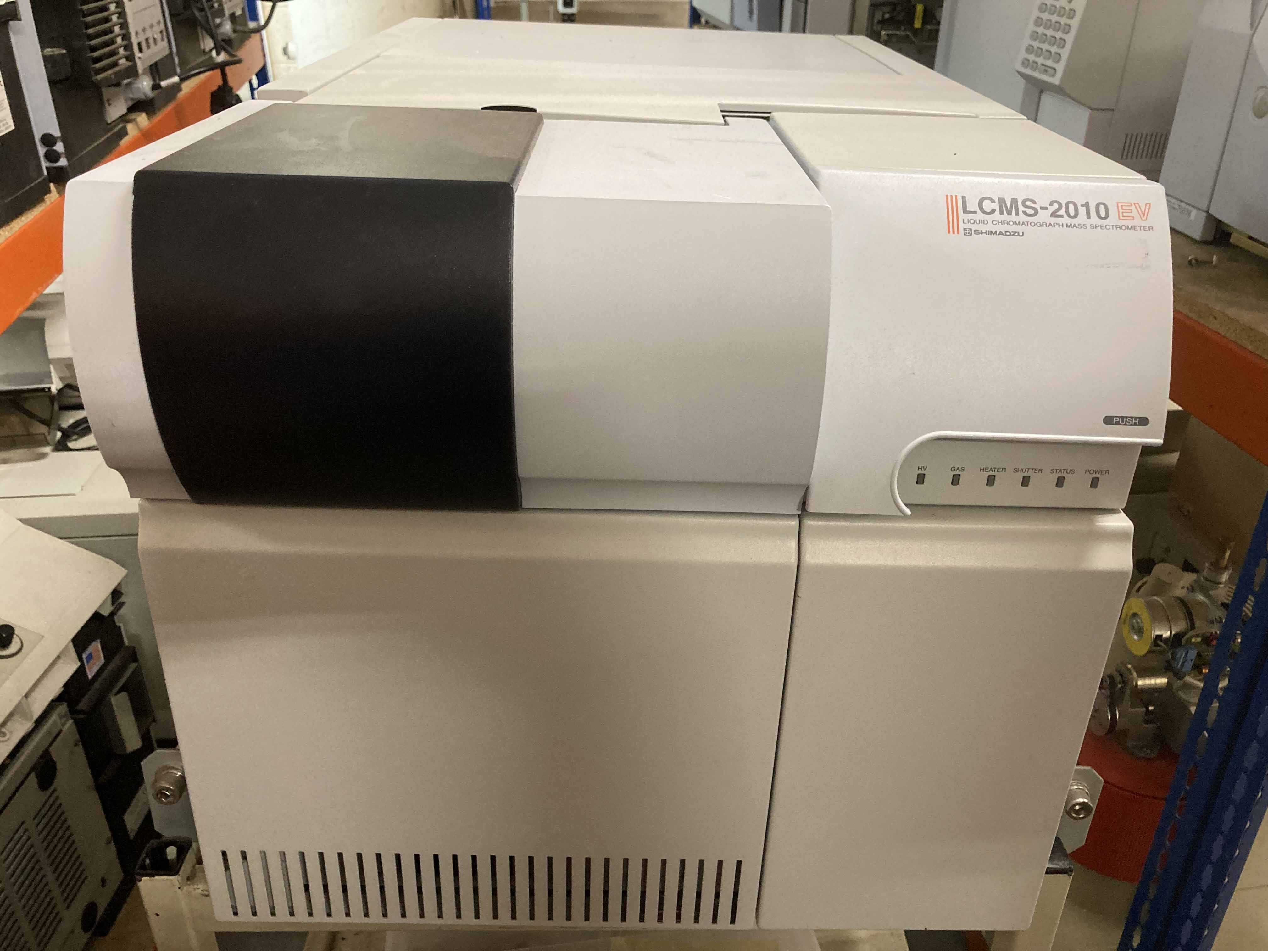 Photo Used SHIMADZU LCMS-2010 EV For Sale