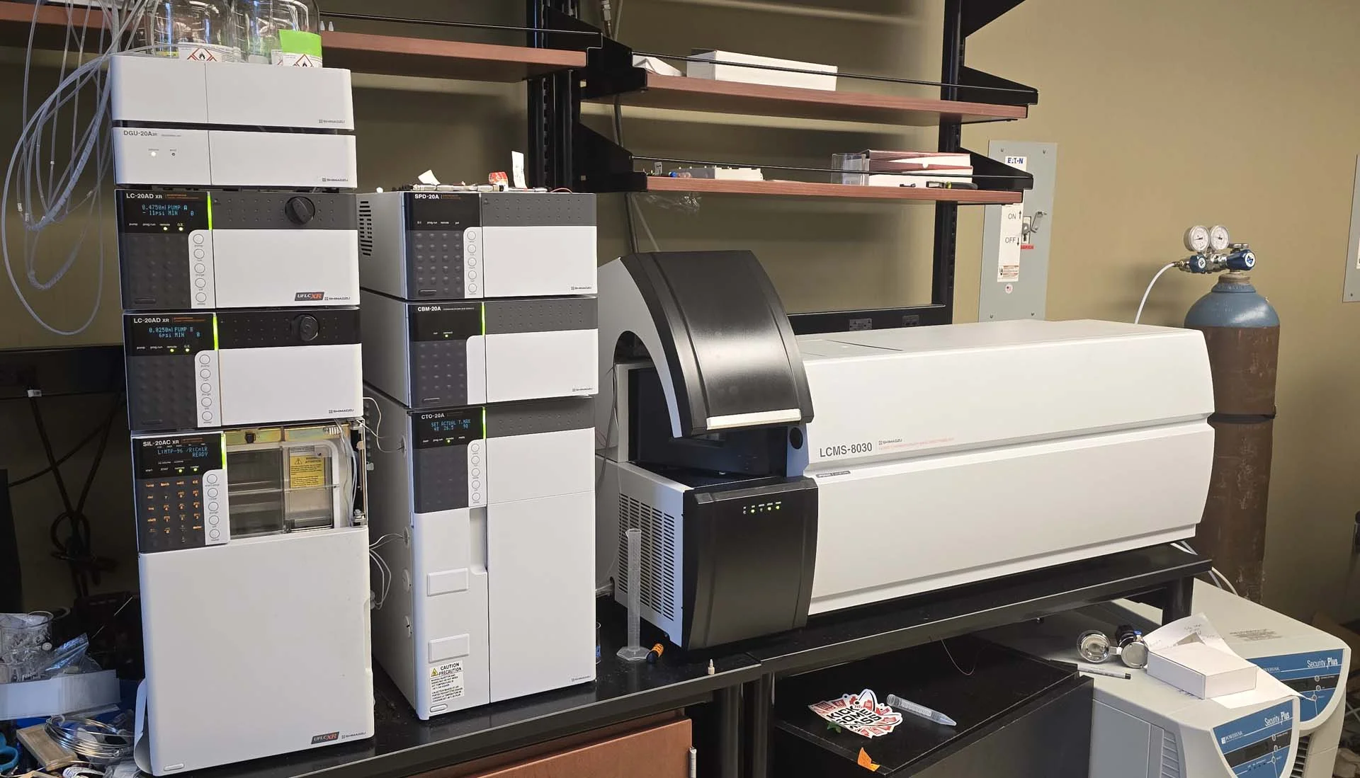 SHIMADZU LCMS-8030 Spectrometer used for sale price #293773674