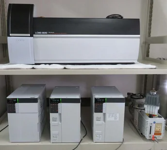 SHIMADZU LCMS-8040 Spectrometer used for sale price #293681847