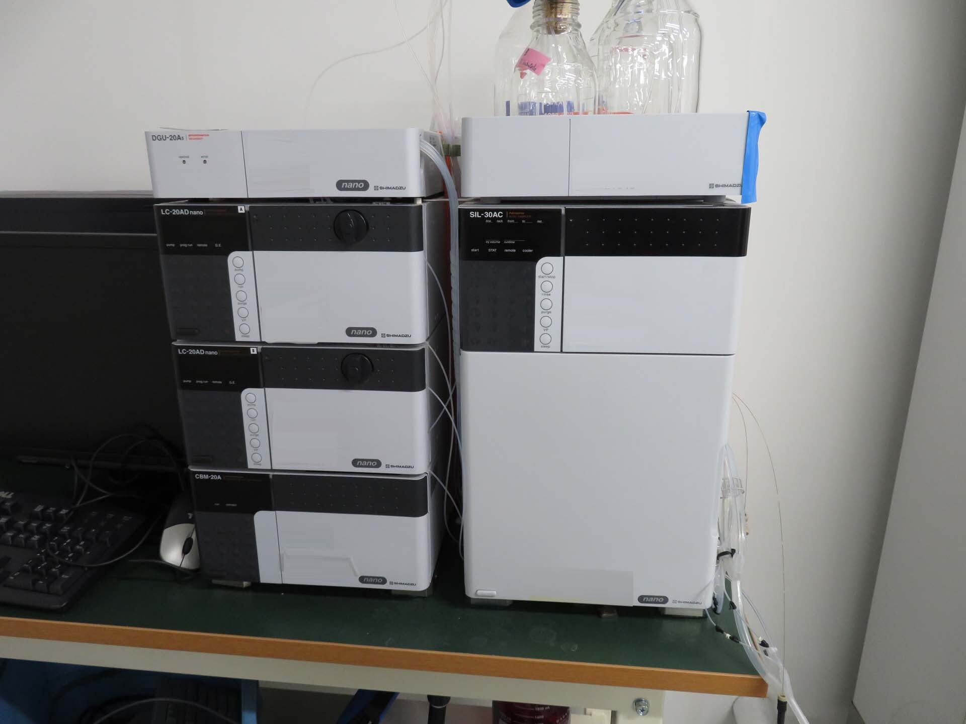 图为 已使用的 SHIMADZU Lot of equipment 待售