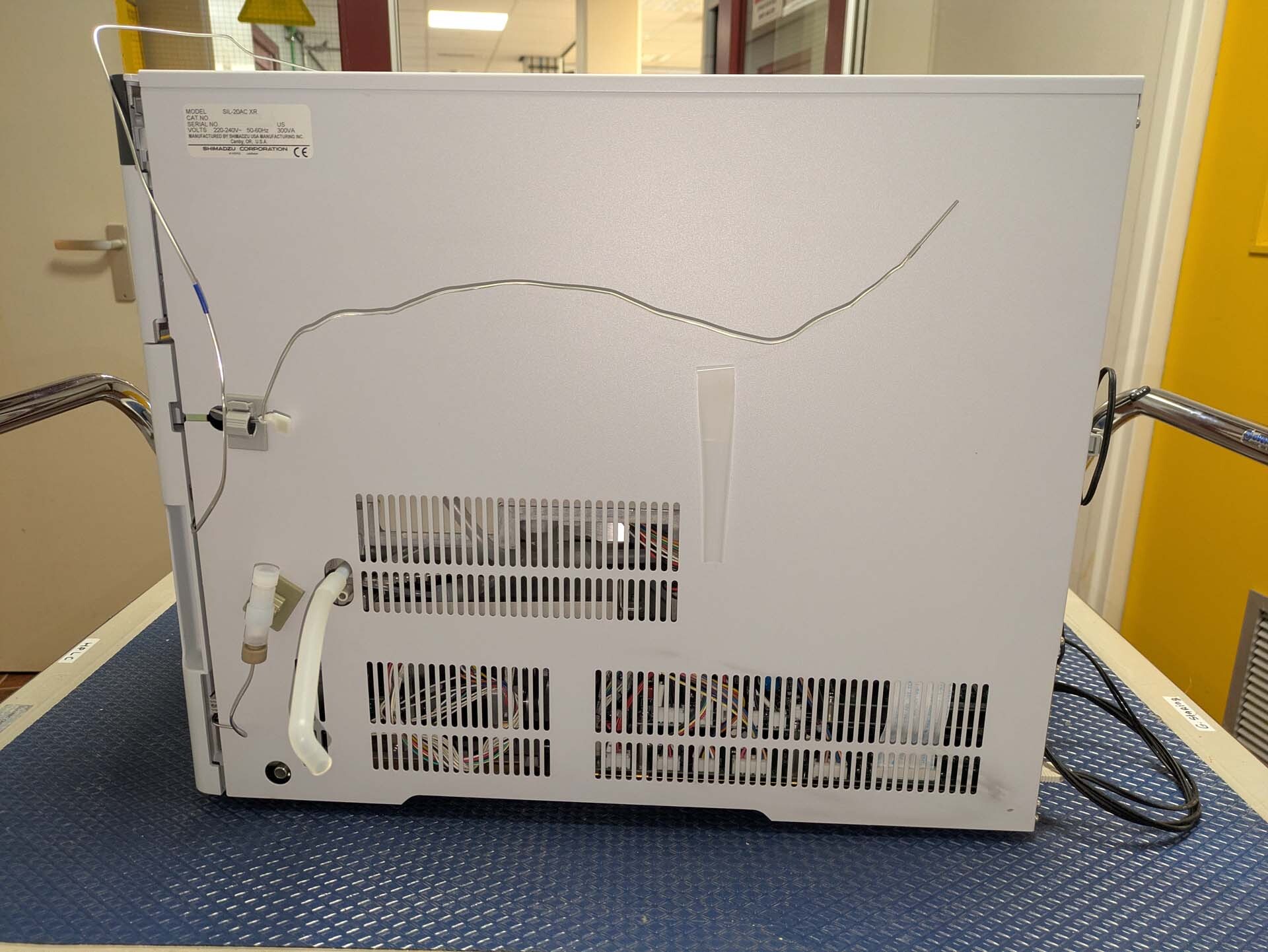 图为 已使用的 SHIMADZU SIL-20AC XR 待售