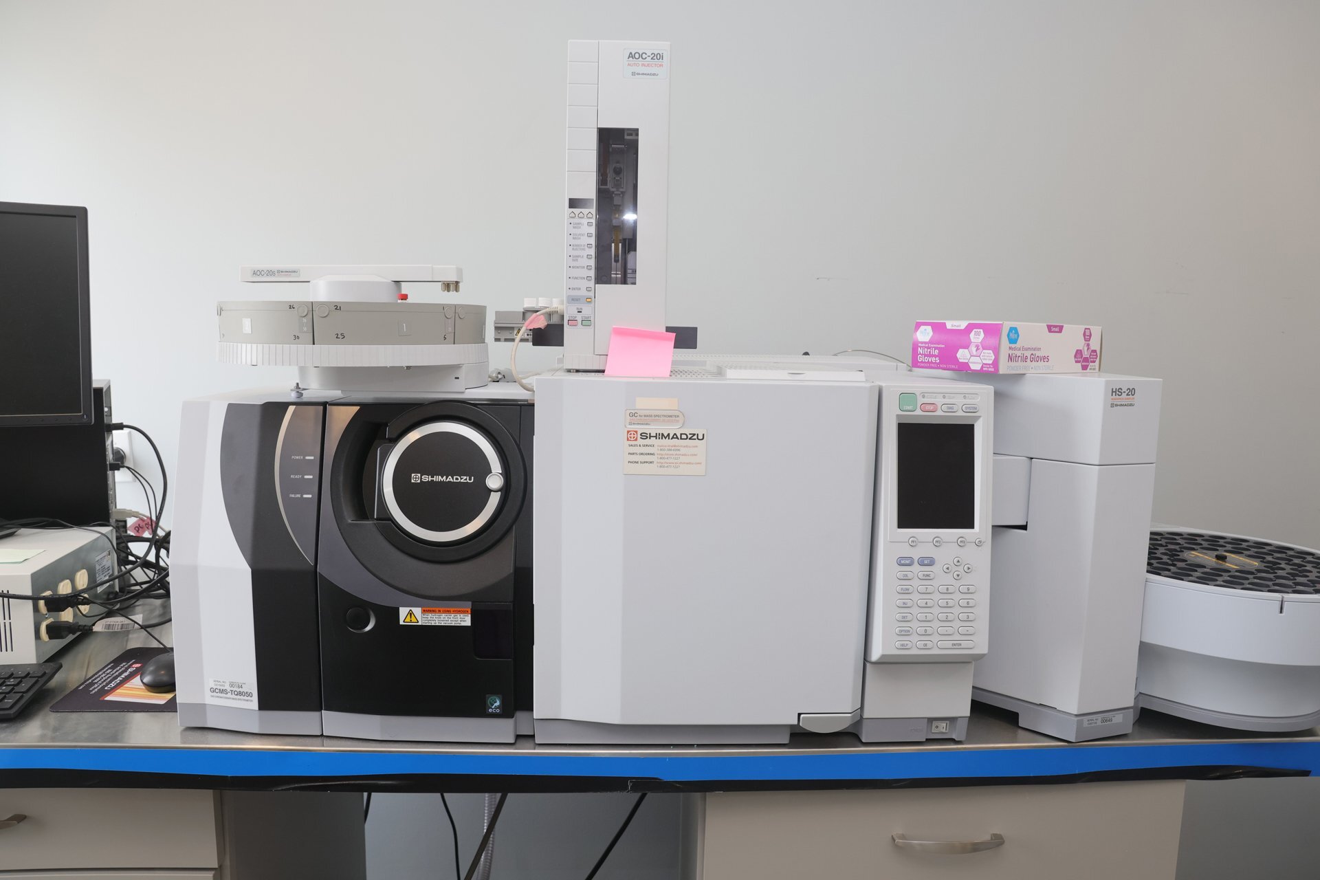 图为 已使用的 SHIMADZU TQ-8050 待售