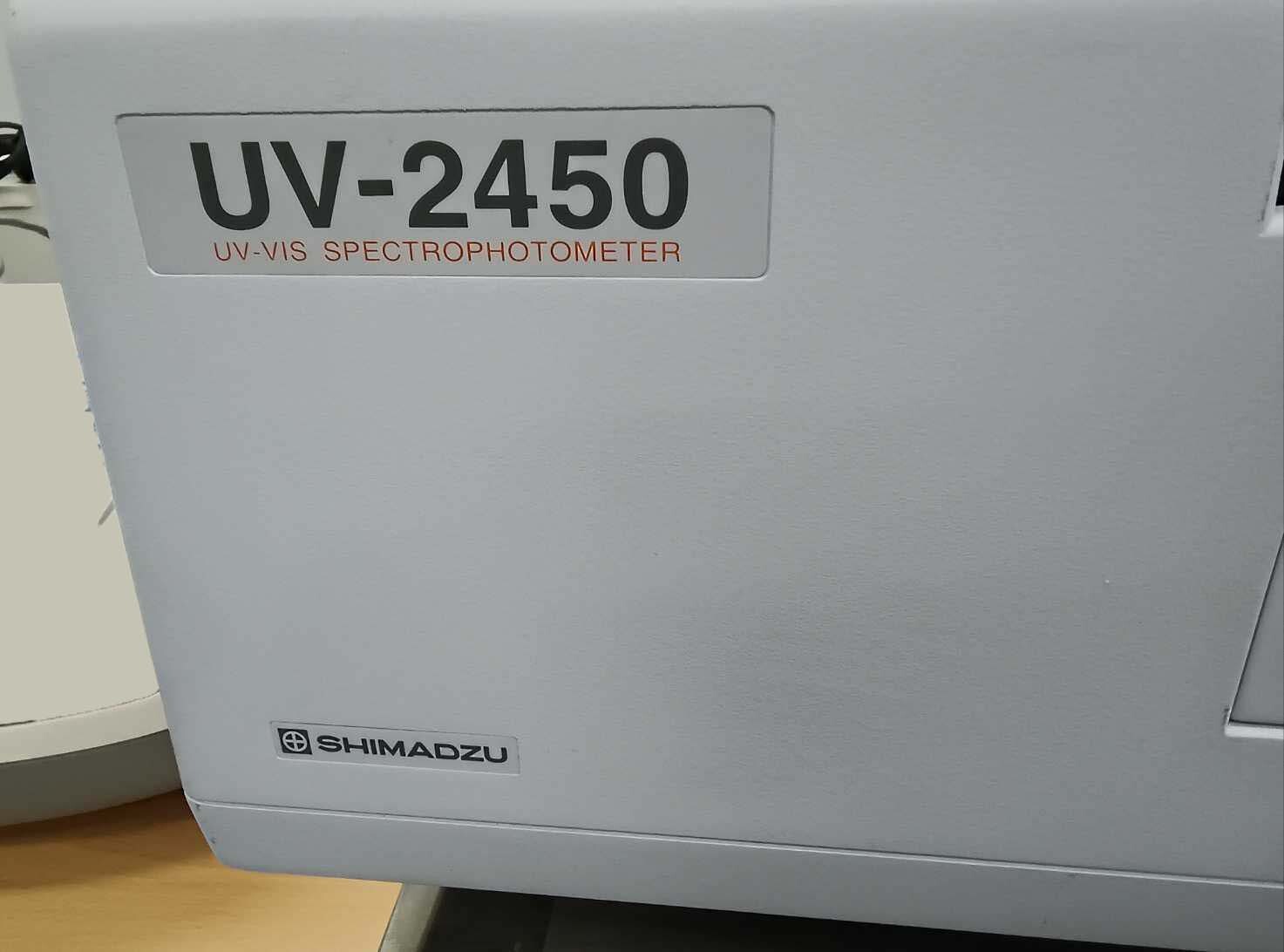 Photo Used SHIMADZU UV-2450 For Sale