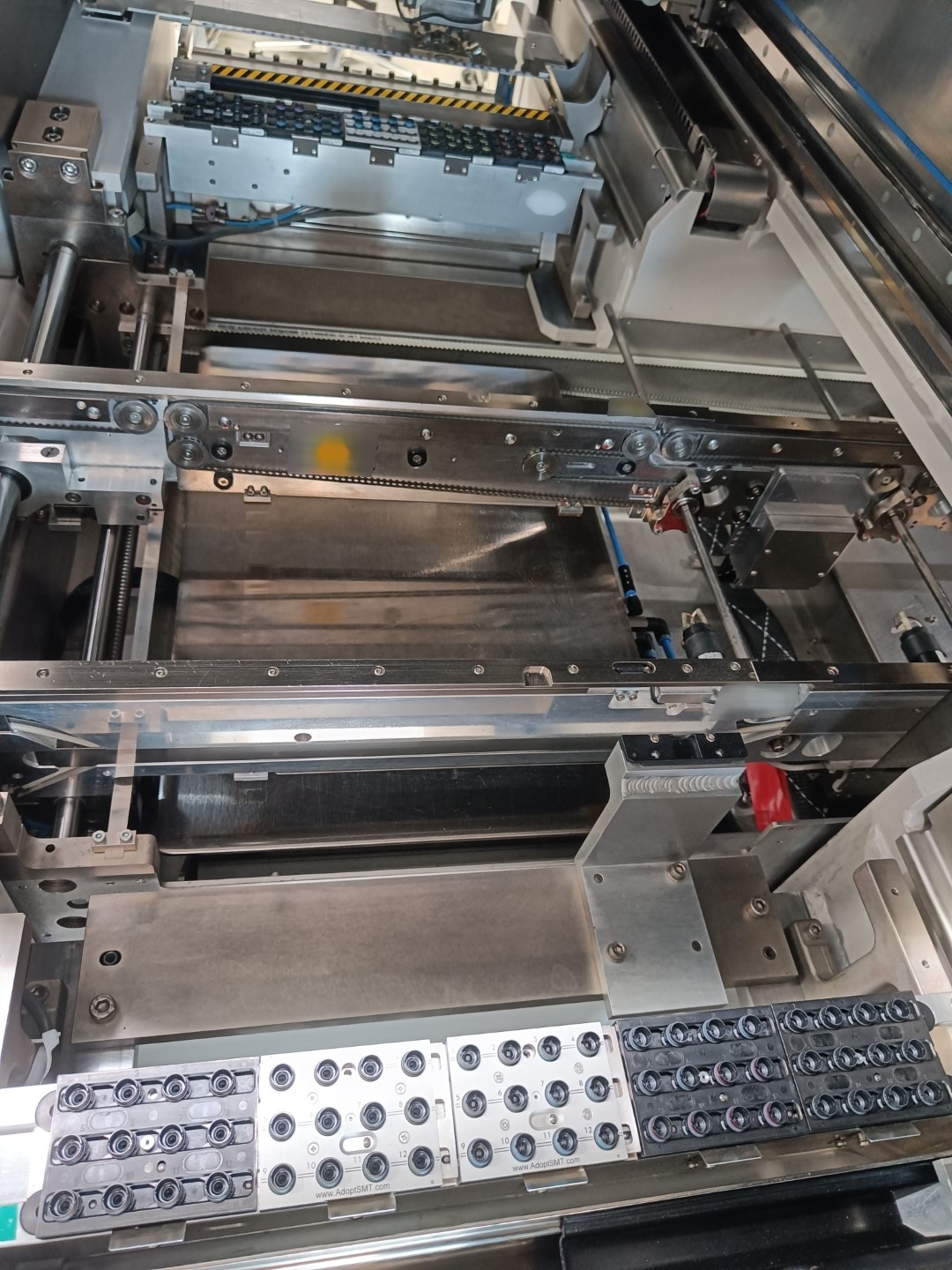 Foto Verwendet SIEMENS / ASM Siplace D4 Zum Verkauf