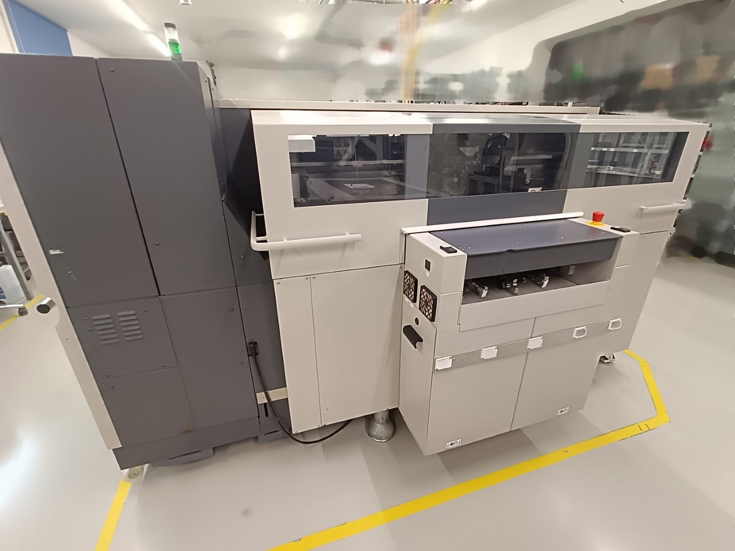 Foto Verwendet SIEMENS / ASM Siplace D4 Zum Verkauf