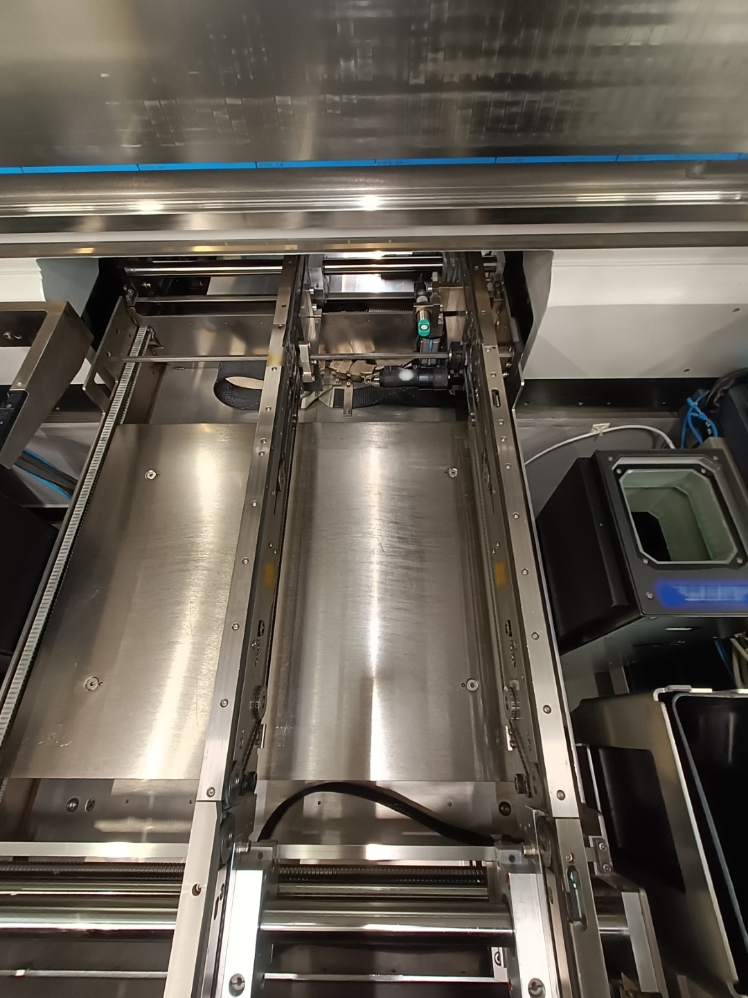 Foto Verwendet SIEMENS / ASM Siplace D4 Zum Verkauf