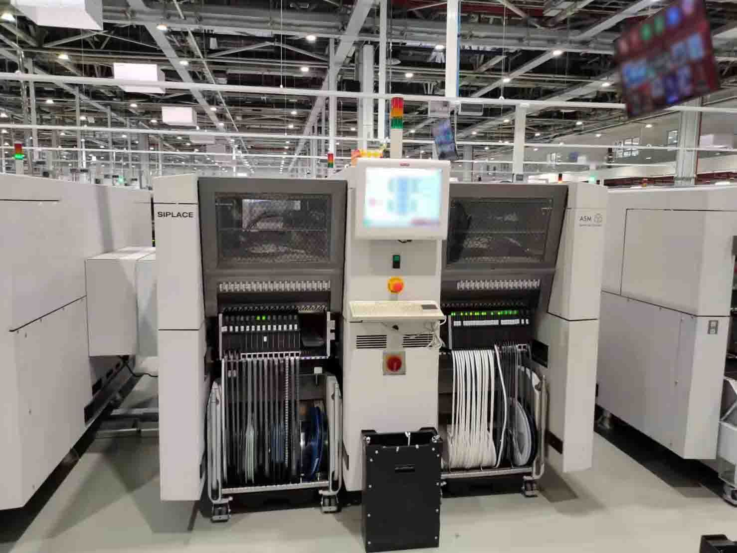 Photo Used SIEMENS / ASM Siplace X4iS For Sale