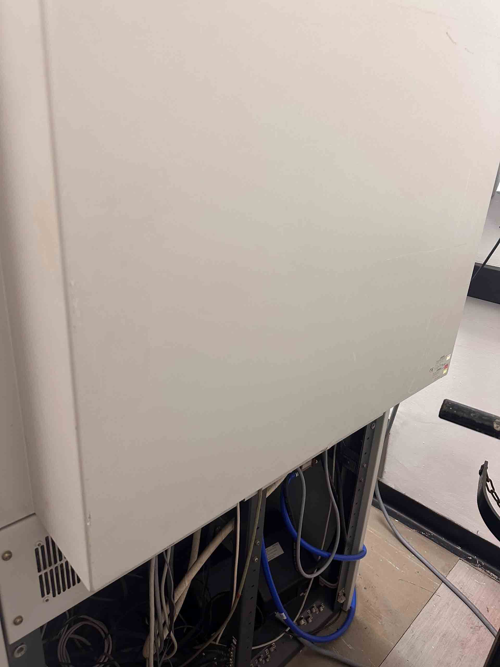 圖為 已使用的 SIEMENS / BRUKER D5000 待售