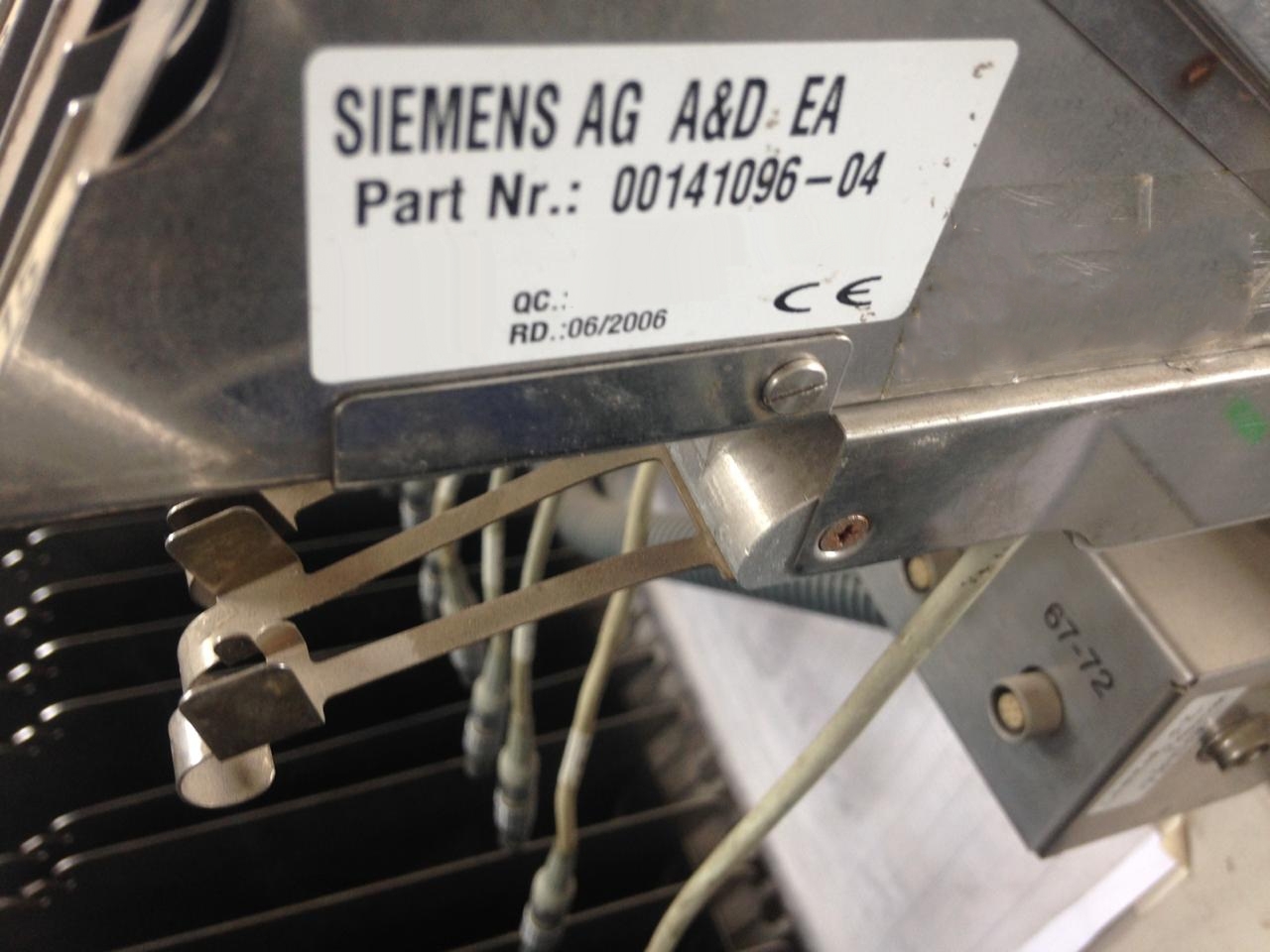 圖為 已使用的 SIEMENS Lot of feeders and carts for Siplace 待售