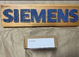 フォト（写真） 使用される SIEMENS Lot of spare parts 販売のために