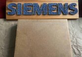 圖為 已使用的 SIEMENS Lot of spare parts 待售