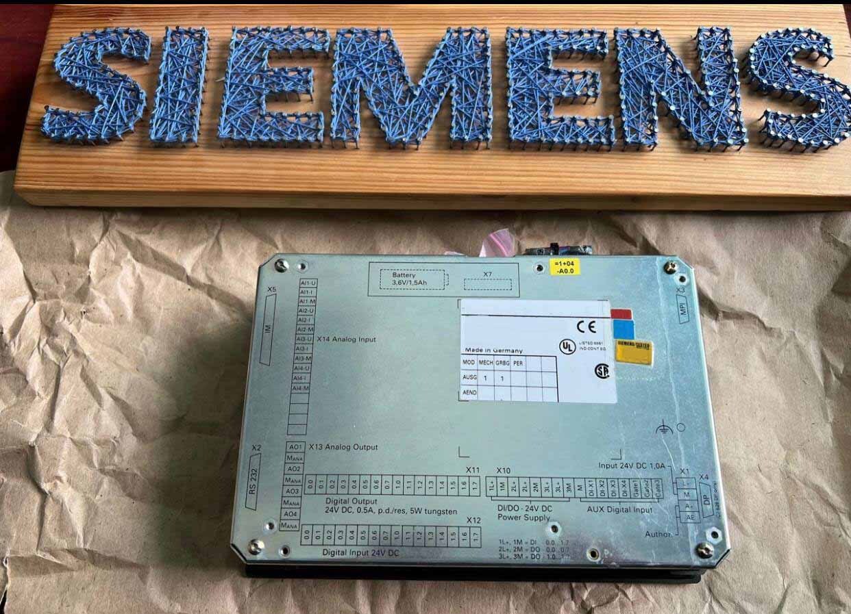 圖為 已使用的 SIEMENS Lot of spare parts 待售