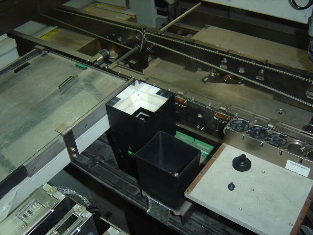 Photo Used SIEMENS Siplace 80 F3 For Sale