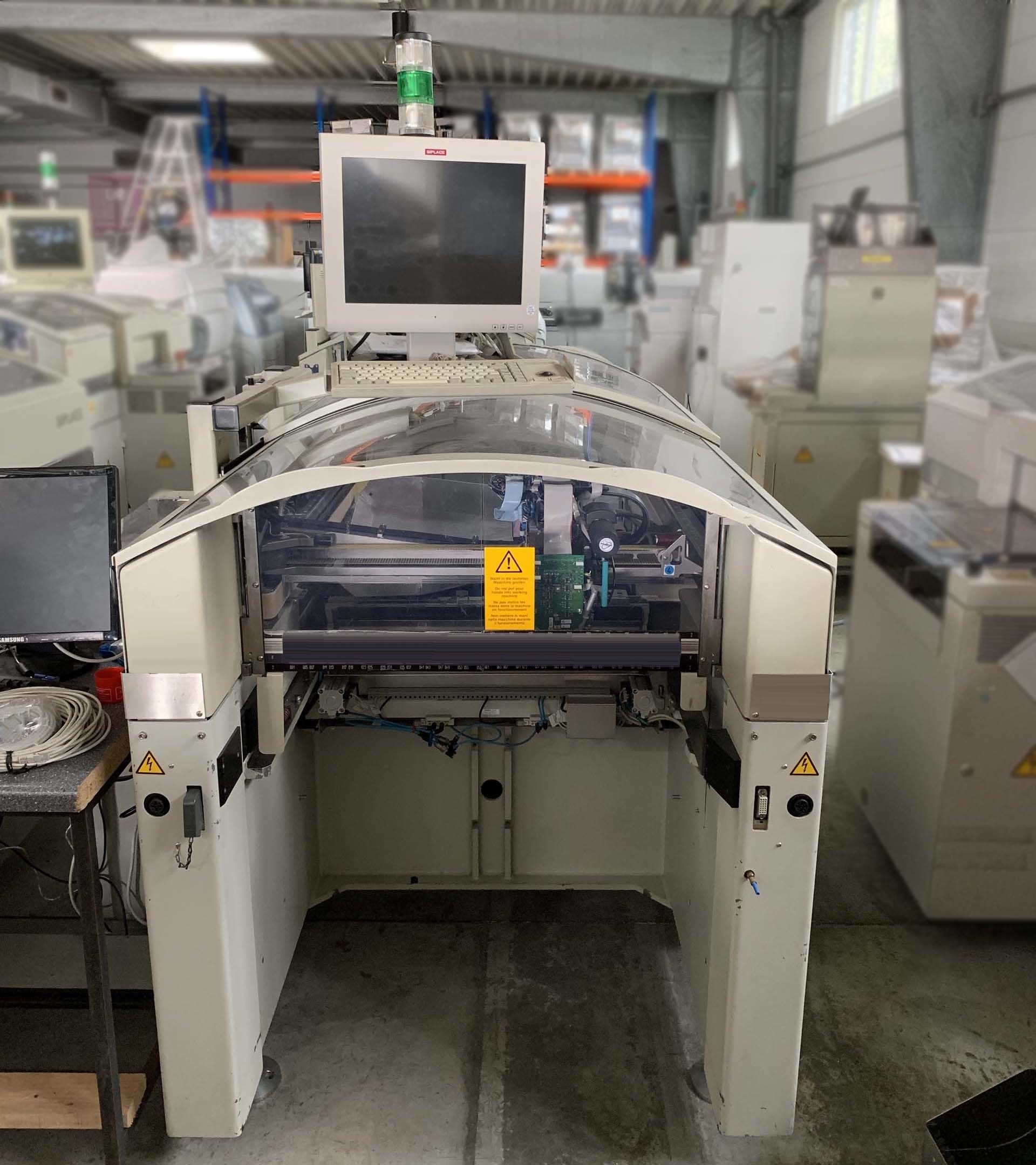 Photo Used SIEMENS Siplace 80 F4 FS02 For Sale