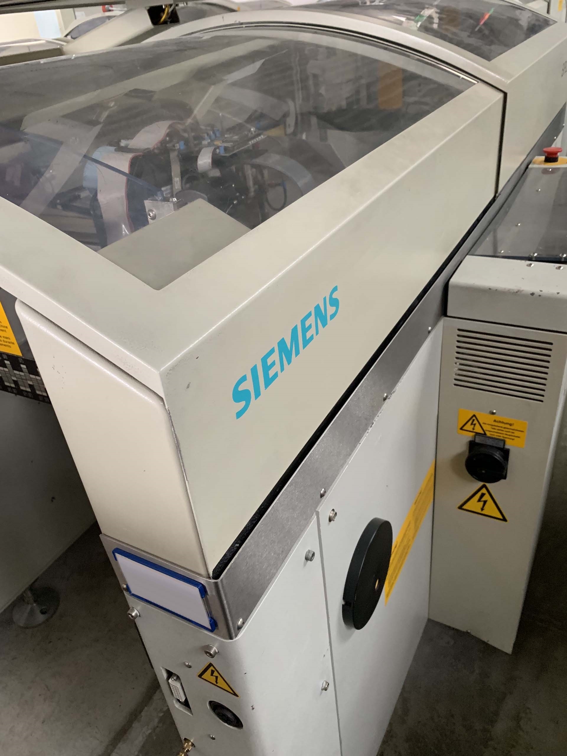 Foto Verwendet SIEMENS Siplace 80 F4 FS02 Zum Verkauf