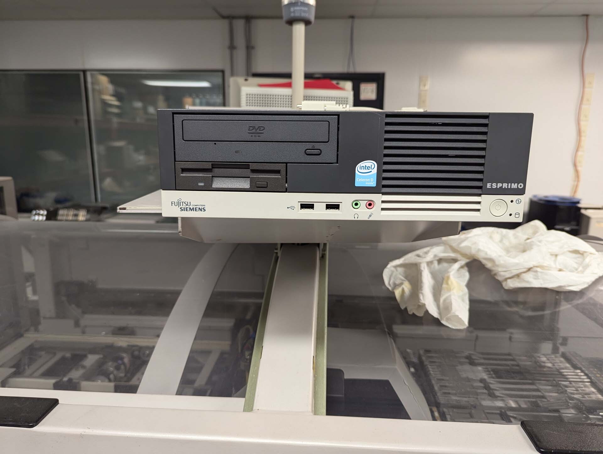 Photo Used SIEMENS Siplace 80 F5 For Sale