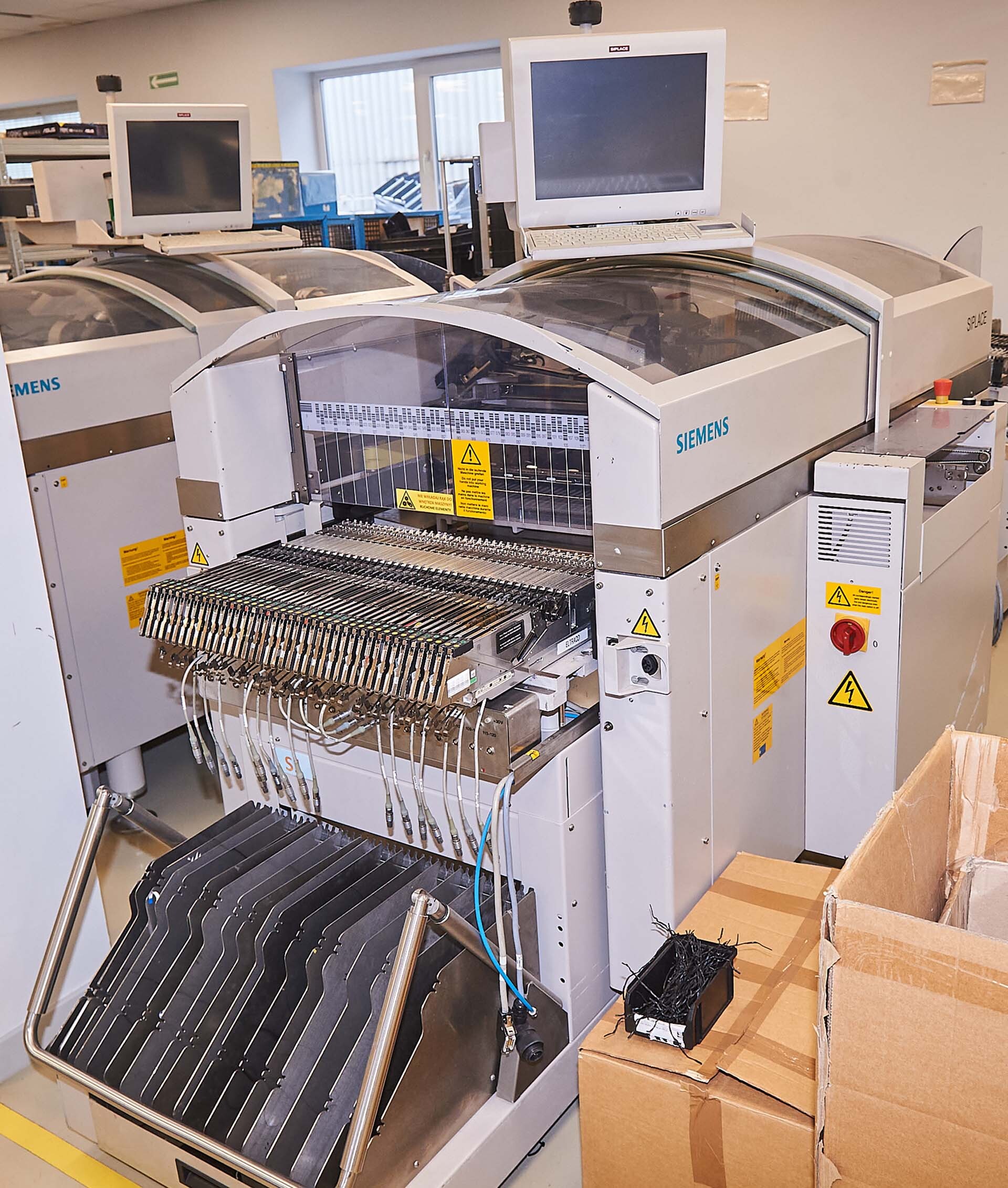 フォト（写真） 使用される SIEMENS Siplace 80 F5 販売のために