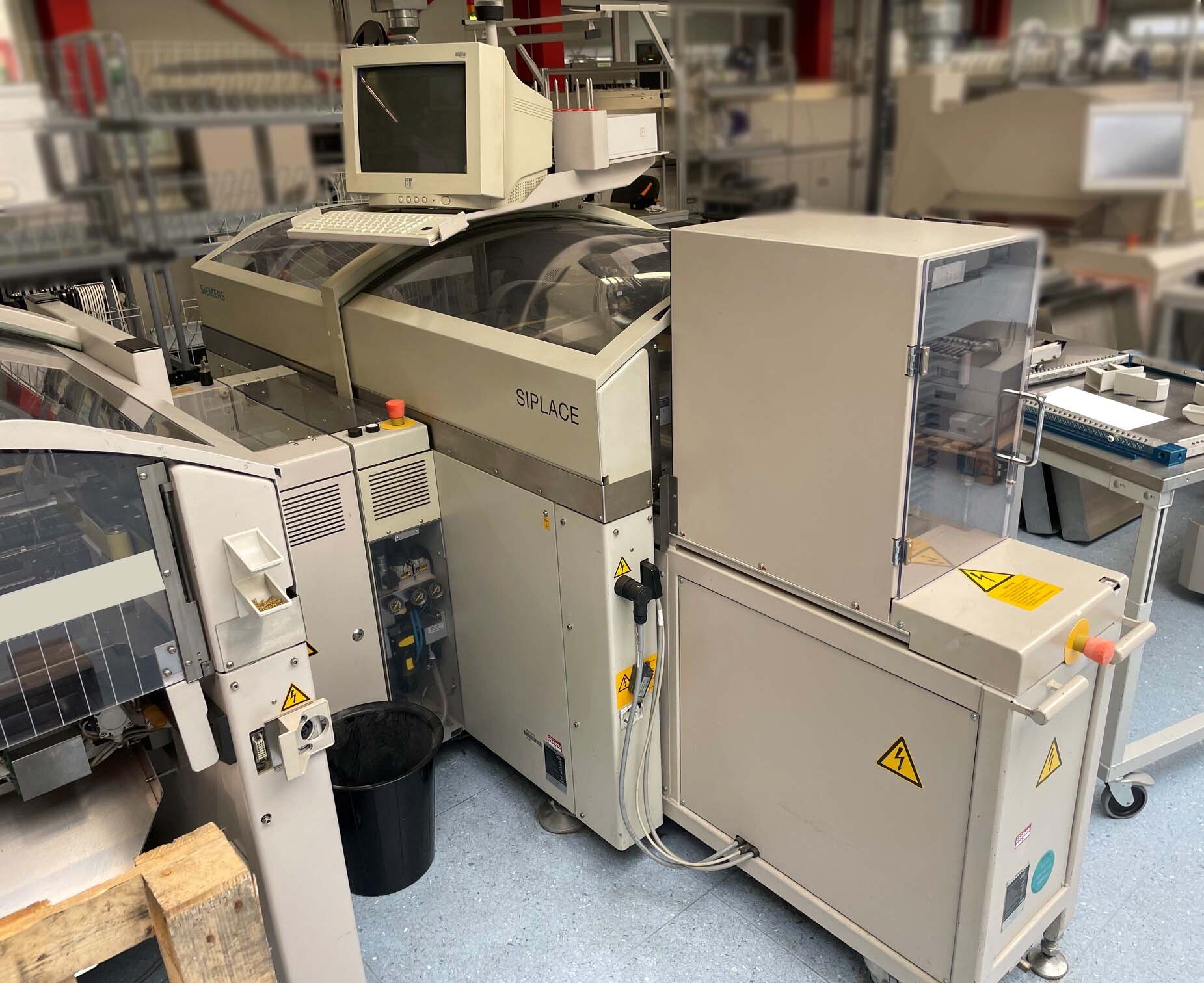 图为 已使用的 SIEMENS Siplace 80 F5 待售