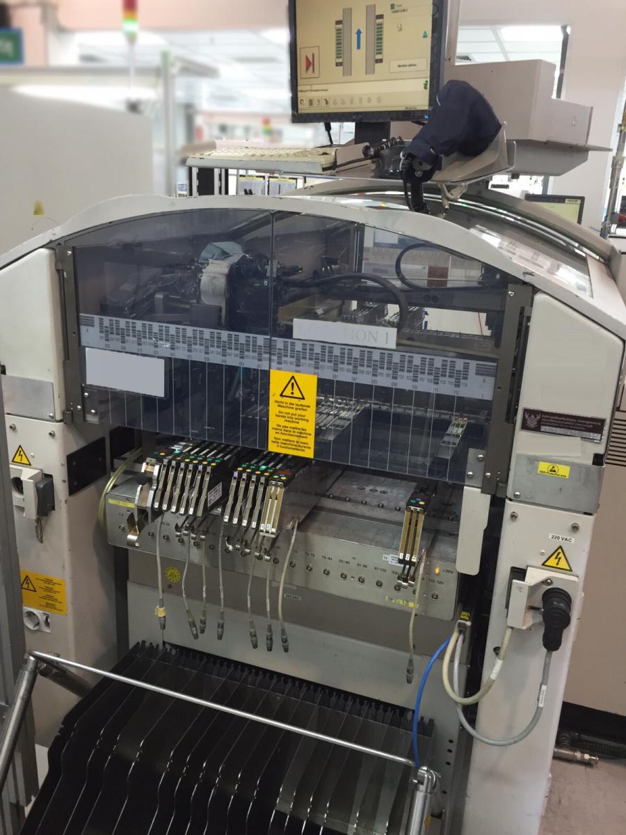 Photo Used SIEMENS Siplace 80 S23 HM For Sale