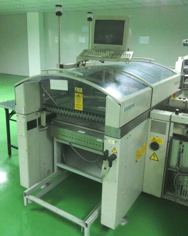 Photo Used SIEMENS Siplace F3 For Sale