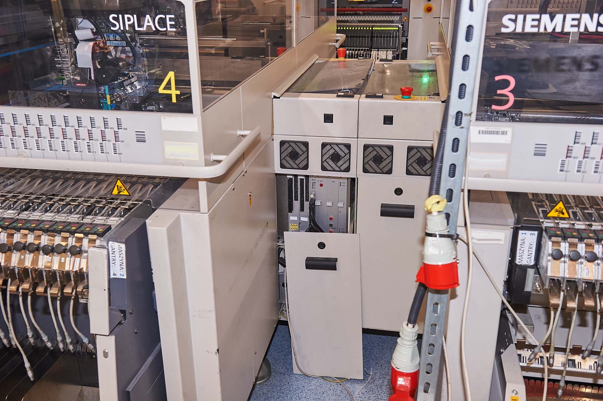 图为 已使用的 SIEMENS Siplace HF3 待售