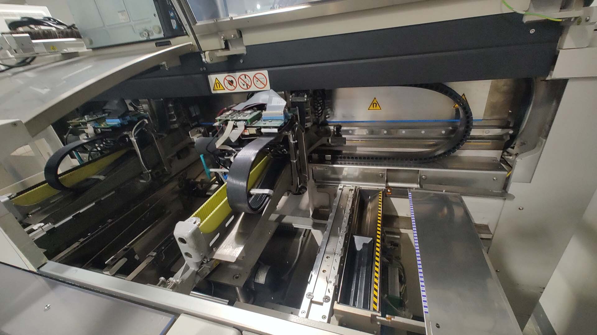 フォト（写真） 使用される SIEMENS Siplace HS50 販売のために