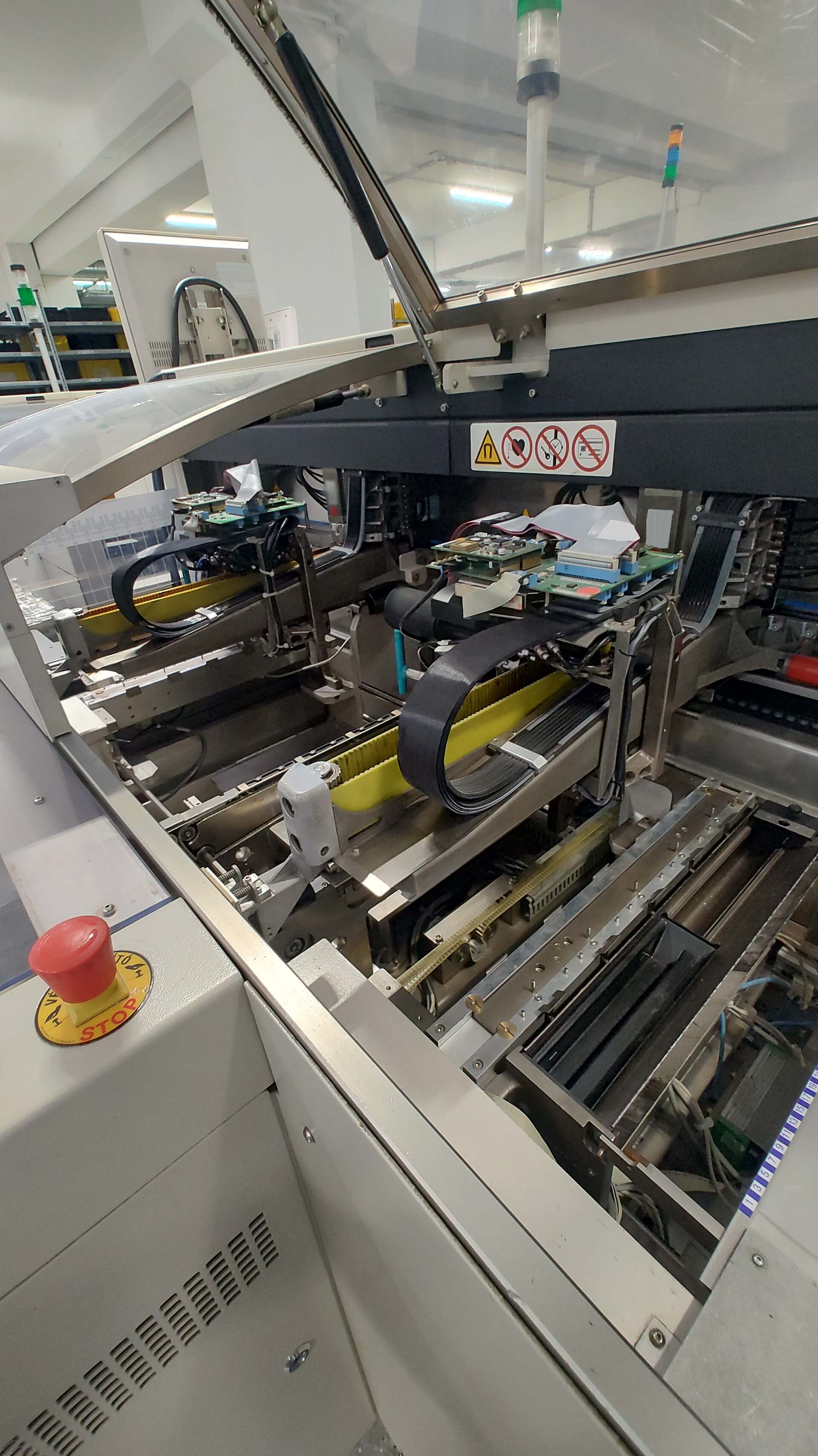 フォト（写真） 使用される SIEMENS Siplace HS50 販売のために